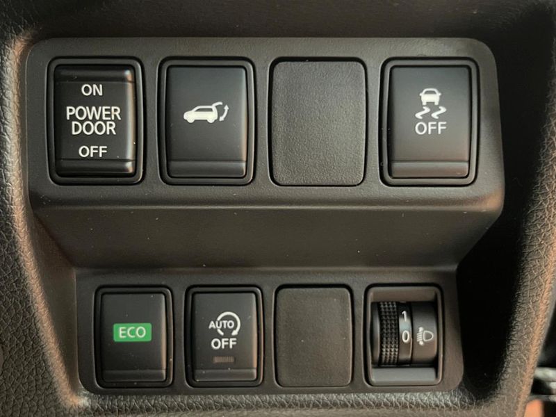 2021 Nissan X-Trail 5BA-NT32 (UW-6a6d656570830)[23]