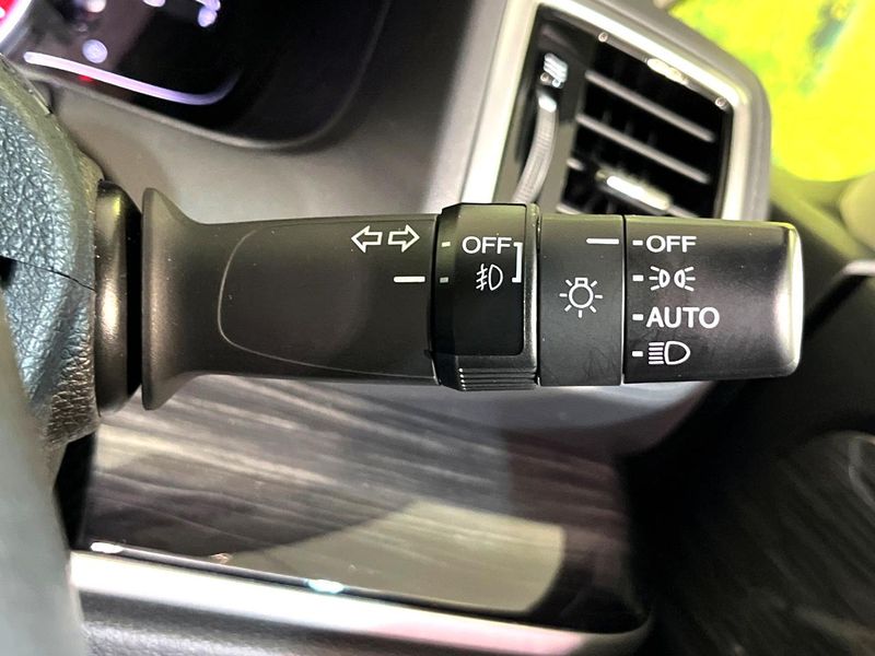 2014 Honda Odyssey DBA-RC2 (UW-6a6d656ce3d2b)[27]