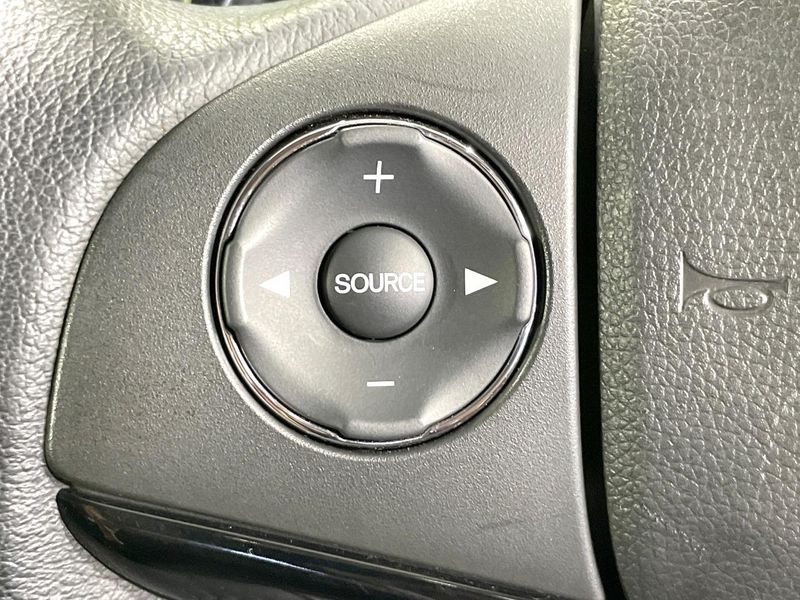 2015 Honda Vezel DAA-RU3 (UW-6a6d6579a4ac5)[29]