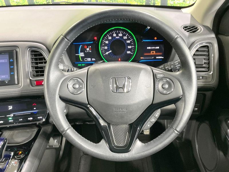 2015 Honda Vezel DAA-RU3 (UW-6a6d6579a4ac5)[19]