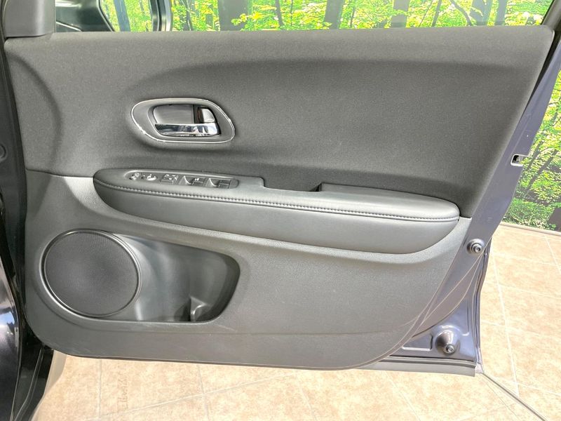 2015 Honda Vezel DAA-RU3 (UW-6a6d6579a4ac5)[20]