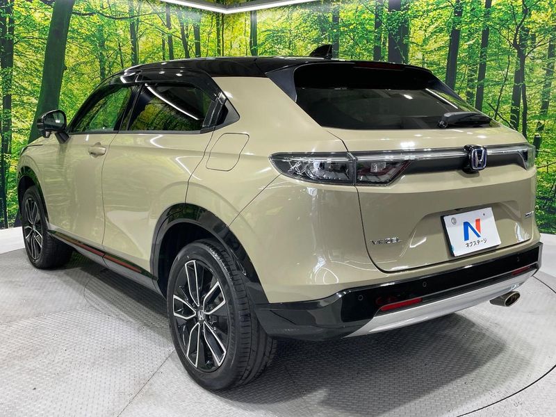 2021 Honda Vezel 6AA-RV5 (UW-6a6d65805a9df)[21]