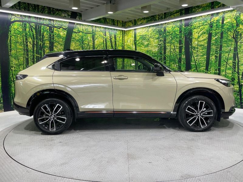 2021 Honda Vezel 6AA-RV5 (UW-6a6d65805a9df)[18]