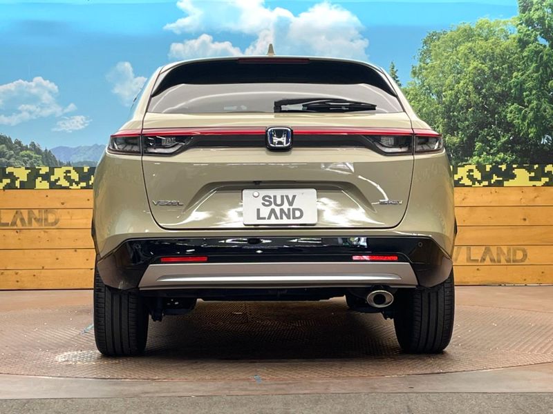 2021 Honda Vezel 6AA-RV5 (UW-6a6d6582b1b2d)[19]
