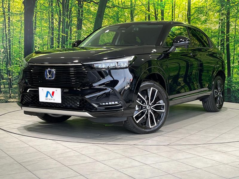 2022 Honda Vezel 6AA-RV5 (UW-6a6d65850487a)[0]