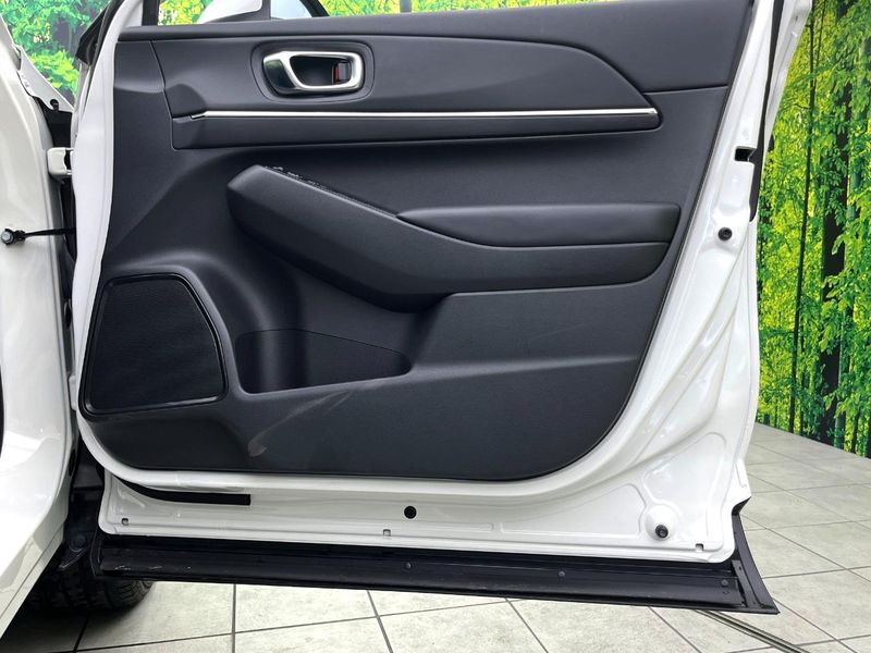 2023 Honda Vezel 6AA-RV5 (UW-6a6d658764504)[5]