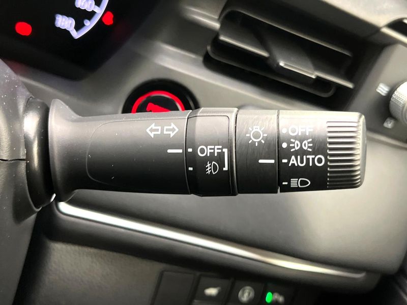 2023 Honda Vezel 6AA-RV5 (UW-6a6d658764504)[17]