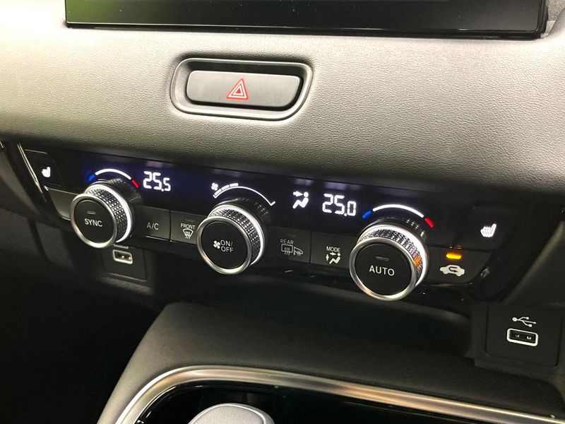 2023 Honda Vezel 6AA-RV5 (UW-6a6d658764504)[22]