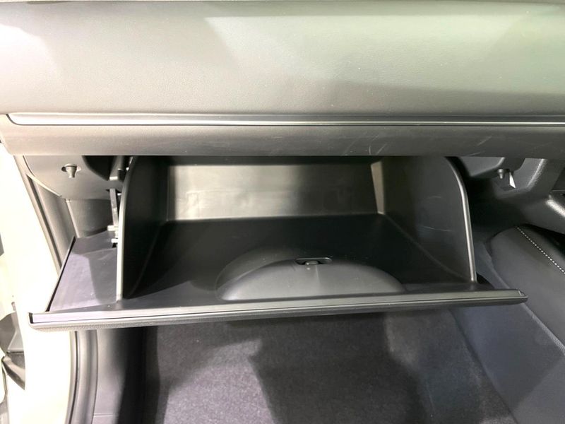 2024 Honda Vezel 6AA-RV5 (UW-6a6d658c10645)[19]