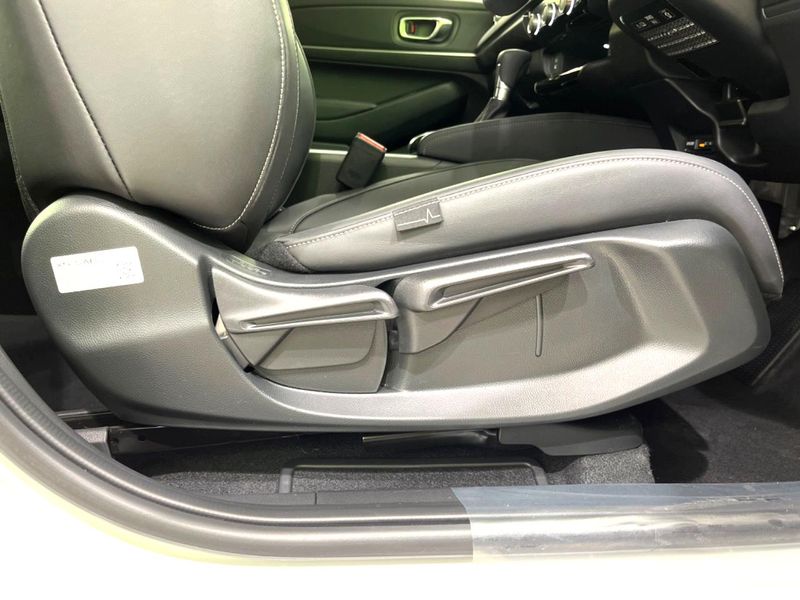 2024 Honda Vezel 6AA-RV5 (UW-6a6d658c10645)[12]