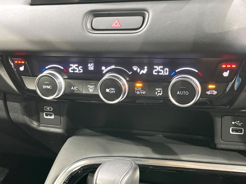 2022 Honda Vezel 6AA-RV6 (UW-6a6d658f64ed3)[27]