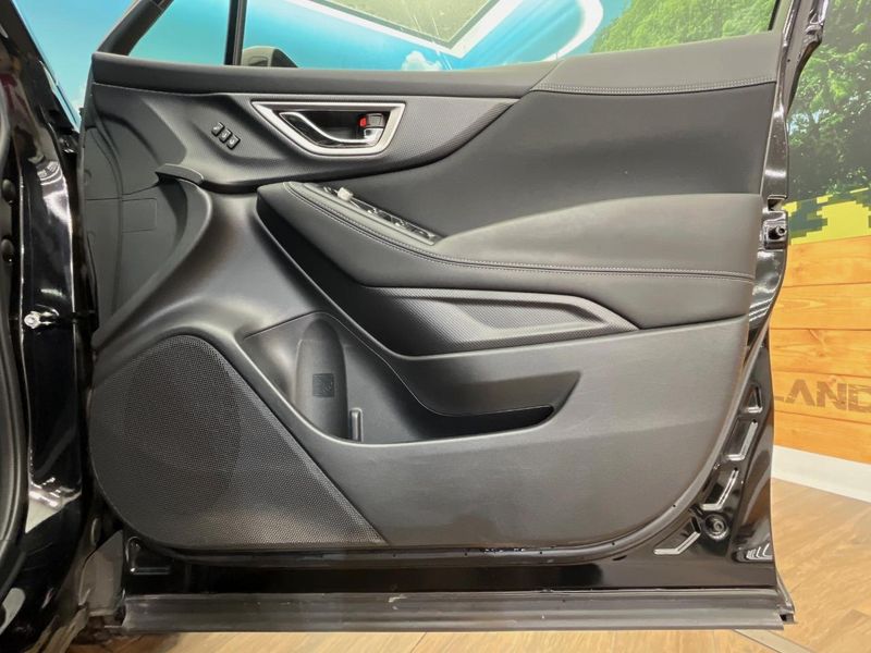 2018 Subaru Forester 5AA-SKE (UW-6a6d65a6e0f2f)[18]