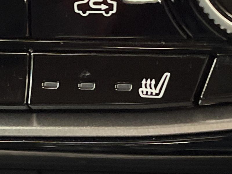 2018 Subaru Forester 5AA-SKE (UW-6a6d65a6e0f2f)[24]