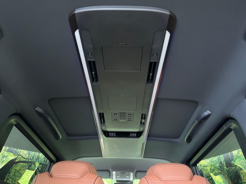 2025 Toyota Vellfire 5BA-TAHA45W (UW-6a6d65b26b034)[27]