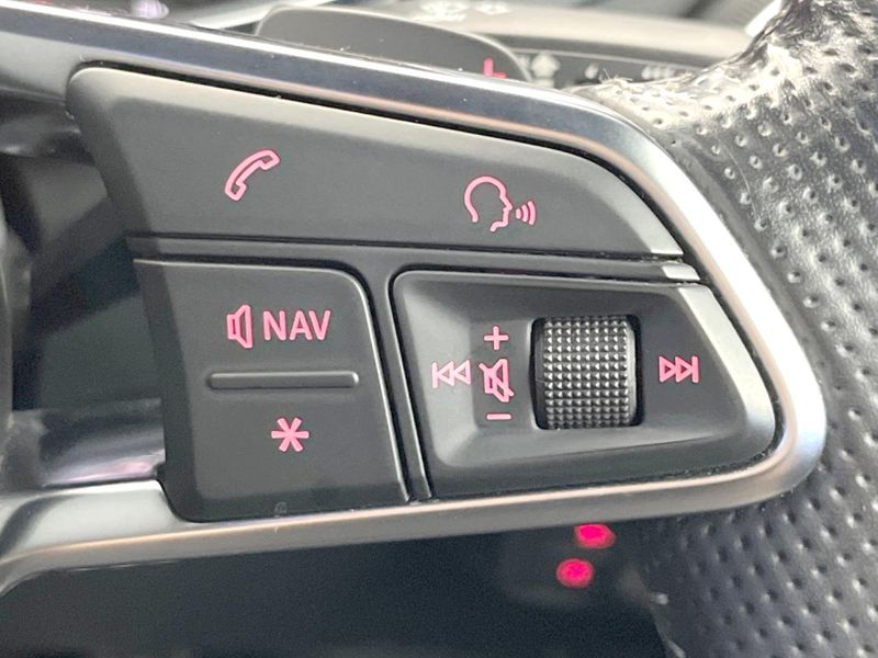 2017 Audi TT Coupe ABA-FVCHHF (UW-6a6d65c4ad87b)[23]