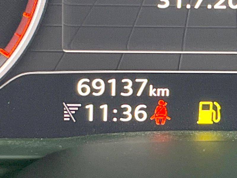 2017 Audi TT Coupe ABA-FVCHHF (UW-6a6d65c4ad87b)[2]