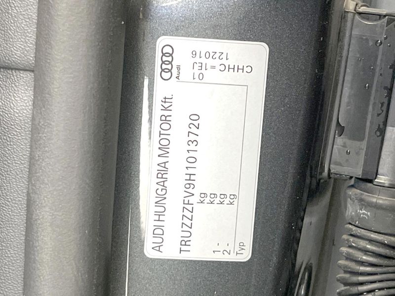 2017 Audi TT Coupe ABA-FVCHHF (UW-6a6d65c4ad87b)[1]