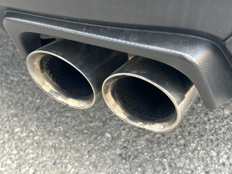2017 Subaru WRX S4 DBA-VAG (UW-6a6d65ca24b8a)[25]