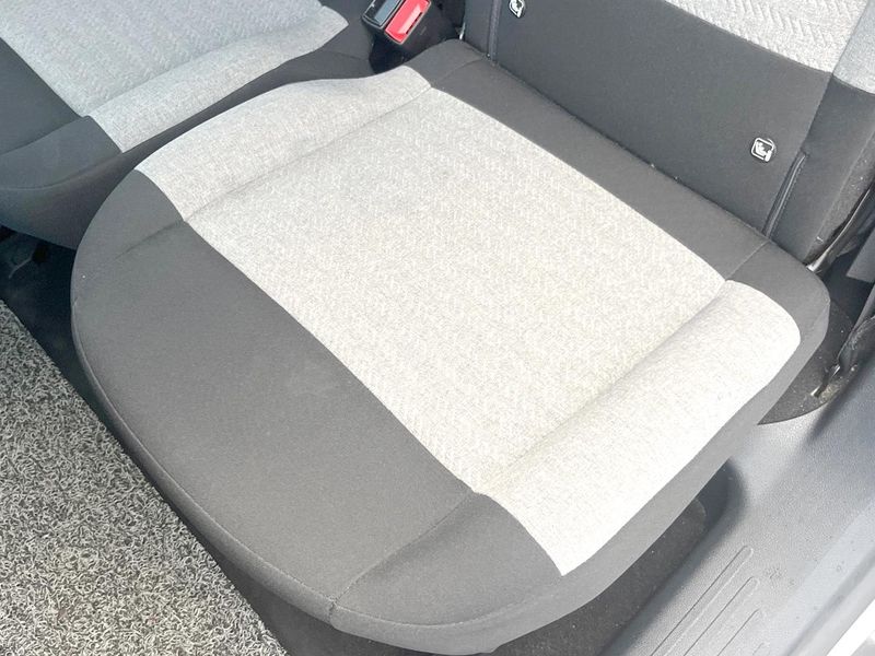 2023 Citroen Berlingo 3DA-K9CYH01L (UW-6a6d65d5960ab)[23]