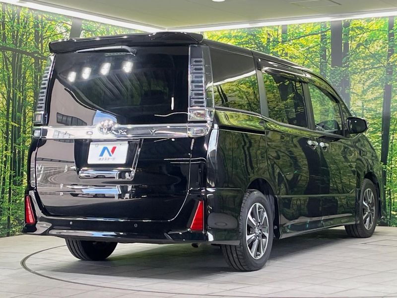 2019 Toyota Voxy DBA-ZRR80W (UW-6a6d66134f345)[5]