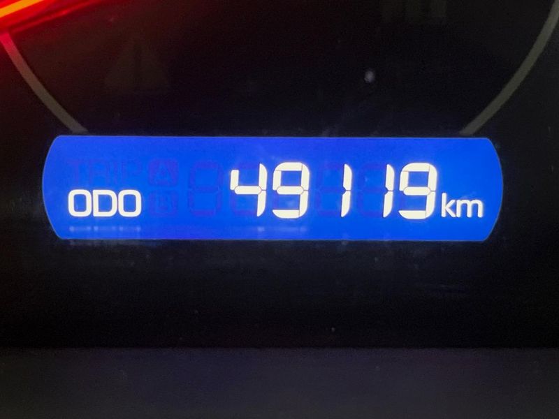 2019 Toyota Voxy DBA-ZRR80W (UW-6a6d66134f345)[2]