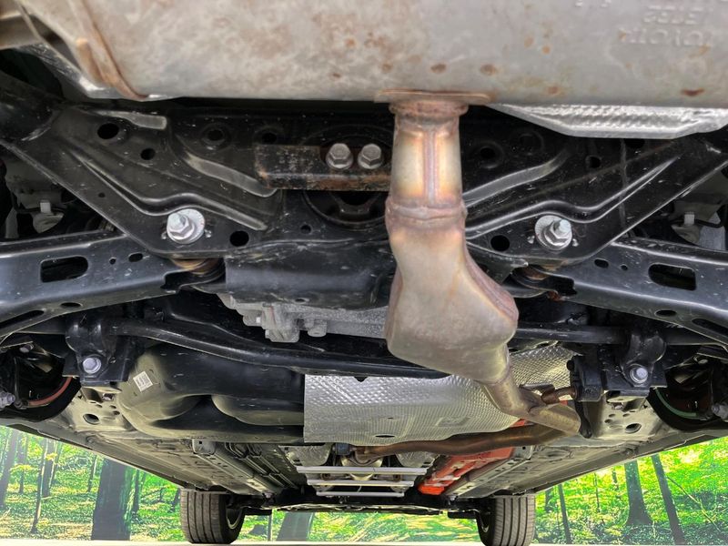 2025 Toyota Corolla Cross 6AA-ZVG16 (UW-6a6d662a5b658)[28]