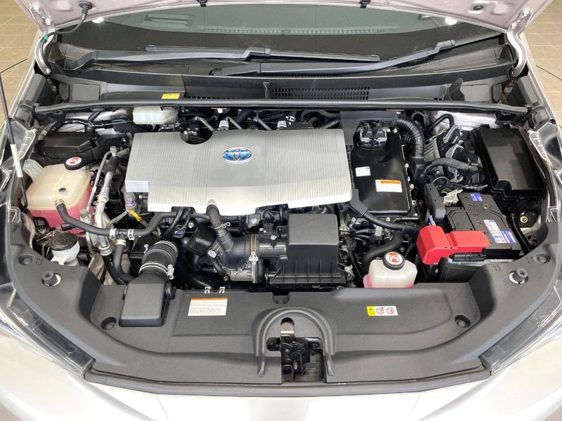 2017 Toyota Prius DAA-ZVW50 (UW-6a6d663601f3a)[6]