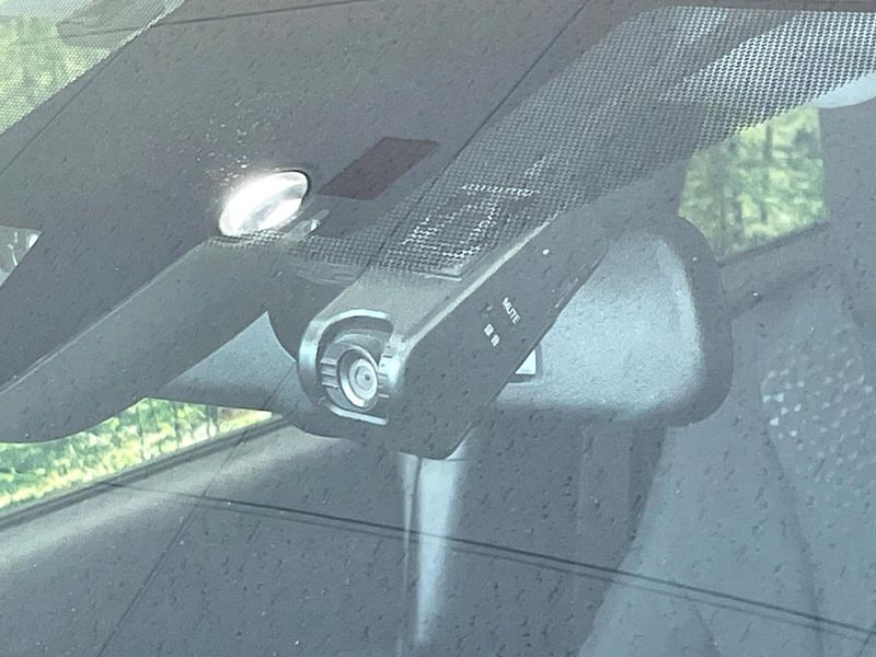 2017 Toyota Prius DAA-ZVW50 (UW-6a6d663601f3a)[5]