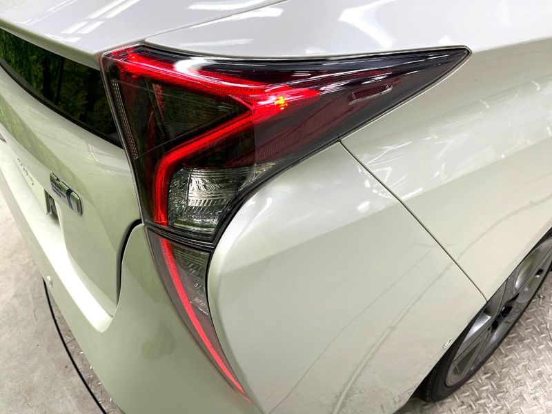 2018 Toyota Prius DAA-ZVW50 (UW-6a6d6636d283c)[19]