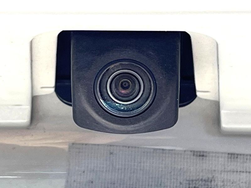 2018 Toyota Prius DAA-ZVW50 (UW-6a6d6636d283c)[25]