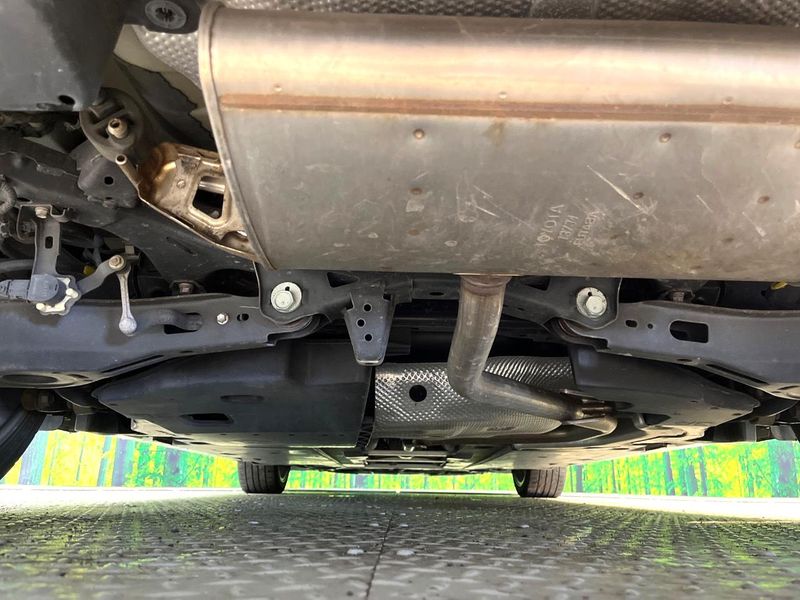 2018 Toyota Prius DAA-ZVW50 (UW-6a6d6636d283c)[27]