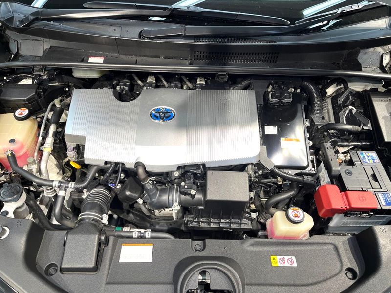 2018 Toyota Prius DAA-ZVW50 (UW-6a6d6636d283c)[6]