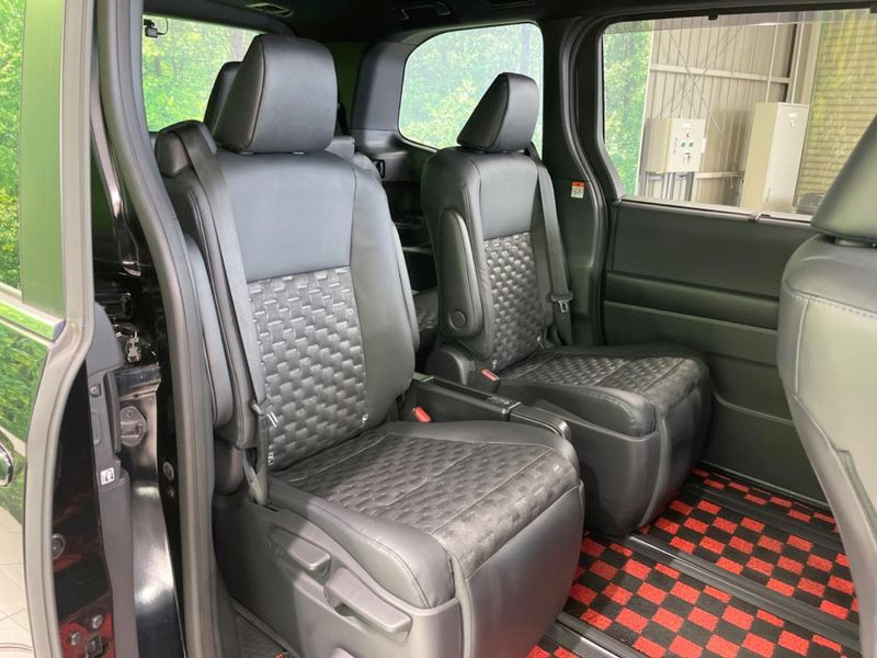 2023 Toyota Voxy 6AA-ZWR90W (UW-6a6d6657816ef)[7]