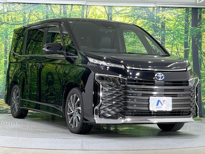 2025 Toyota Voxy 6AA-ZWR90W (UW-6a6d665d584a8)[17]