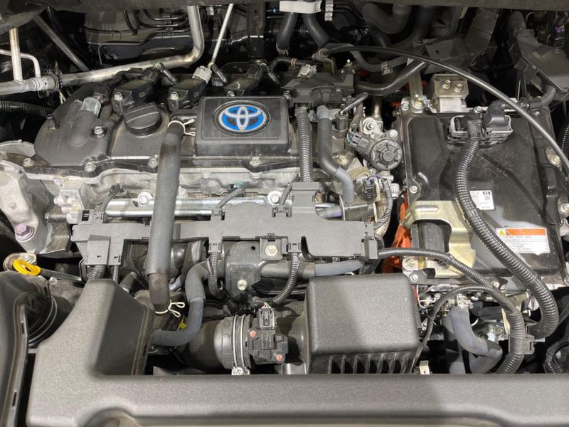 2025 Toyota Voxy 6AA-ZWR90W (UW-6a6d665d584a8)[10]