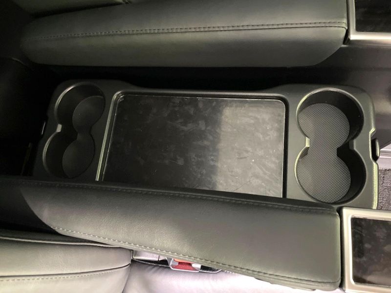 2022 Toyota Alphard 3BA-AGH30W (UW-6a6eb3b43897f)[7]