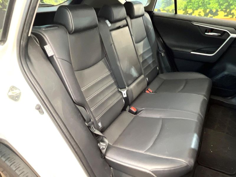2023 Toyota RAV4 6AA-AXAH54 (UW-6a6eb3d1e3ff4)[20]