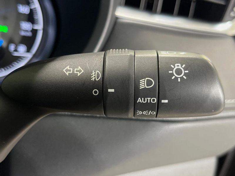 2023 Toyota Harrier Hybrid 6AA-AXUH80 (UW-6a6eb3dc5915d)[24]