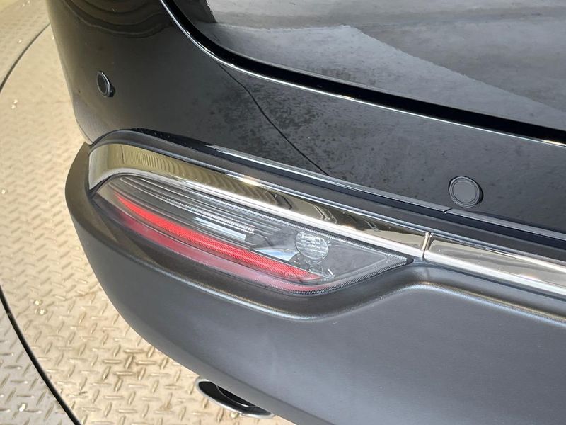 2023 Toyota Harrier Hybrid 6AA-AXUH80 (UW-6a6eb3dd5539d)[15]