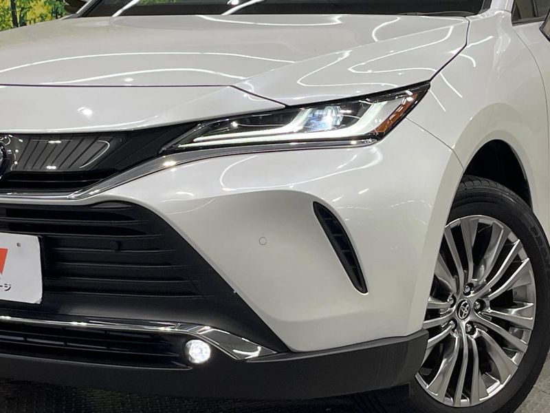 2023 Toyota Harrier Hybrid 6AA-AXUH80 (UW-6a6eb3dd59e29)[18]