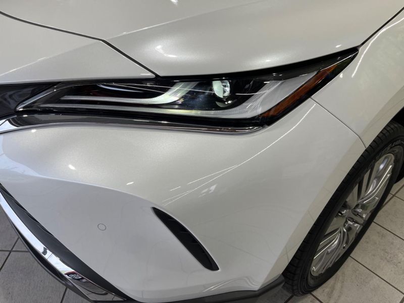 2024 Toyota Harrier Hybrid 6AA-AXUH80 (UW-6a6eb3e1cd48b)[24]