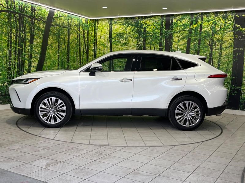 2024 Toyota Harrier Hybrid 6AA-AXUH80 (UW-6a6eb3e1cd48b)[11]