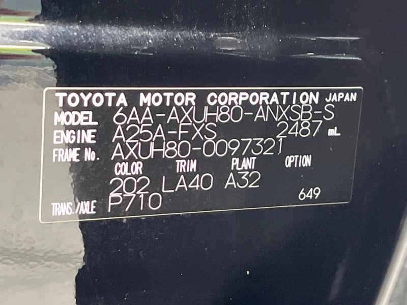 2024 Toyota Harrier Hybrid 6AA-AXUH80 (UW-6a6eb3e284b19)[1]