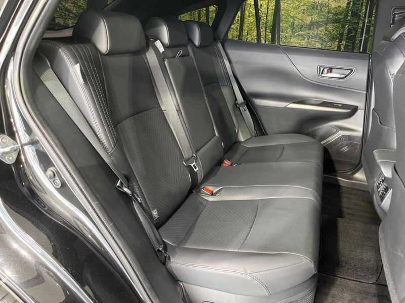 2023 Toyota Harrier Hybrid 6AA-AXUH85 (UW-6a6eb3e582910)[11]