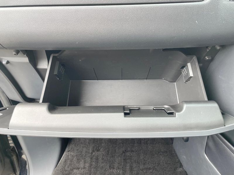 2007 Mitsubishi Delica D:5 DBA-CV5W (UW-6a6eb43e62bbc)[4]