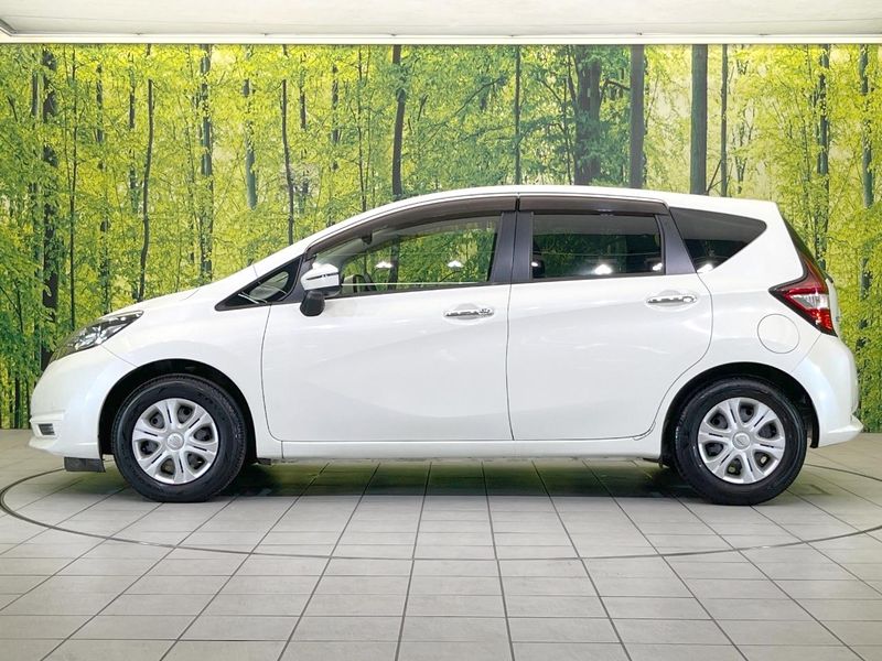2017 Nissan Note DBA-E12 (UW-6a6eb45917961)[11]