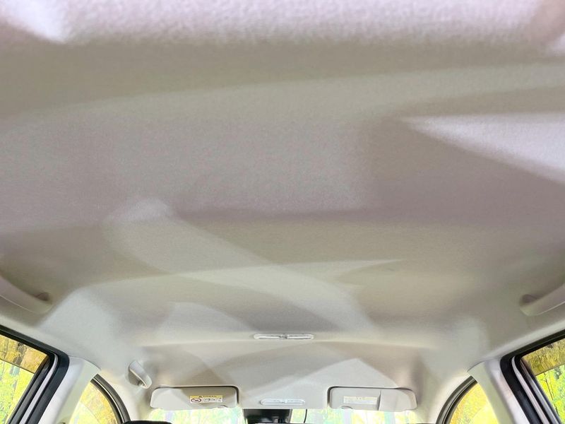 2017 Nissan Note DBA-E12 (UW-6a6eb45917961)[26]