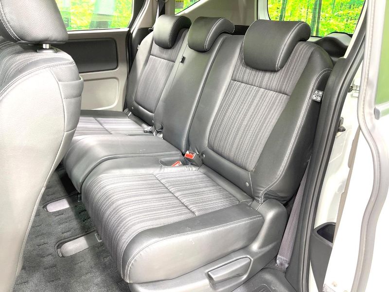 2017 Honda Freed Plus Hybrid DAA-GB7 (UW-6a6eb47583afc)[20]
