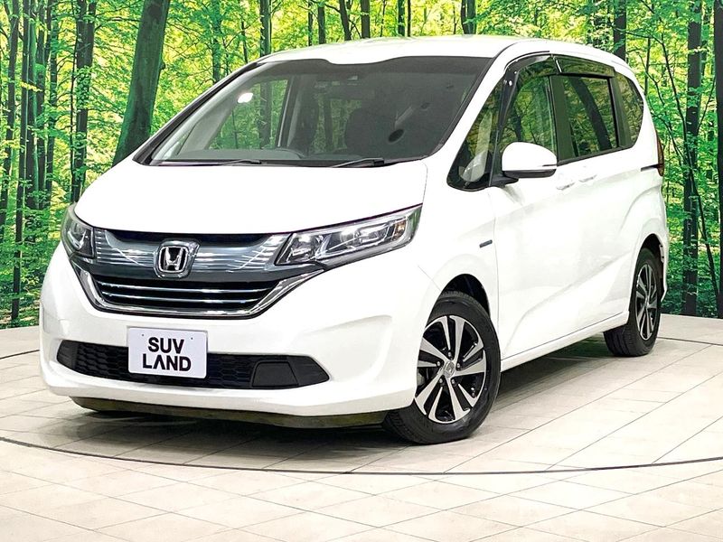 2017 Honda Freed Plus Hybrid DAA-GB7 (UW-6a6eb47583afc)[0]