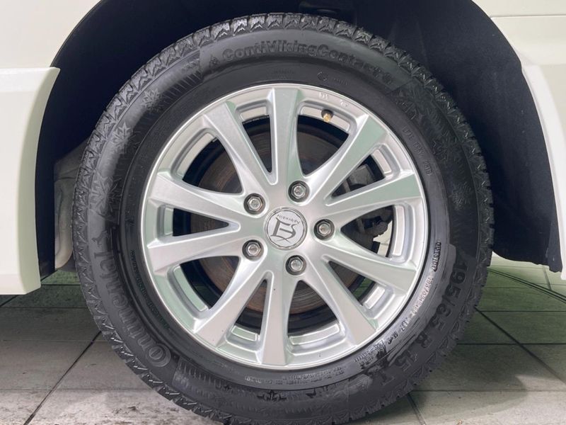 2017 Nissan Serena DAA-GFC27 (UW-6a6eb48630141)[14]